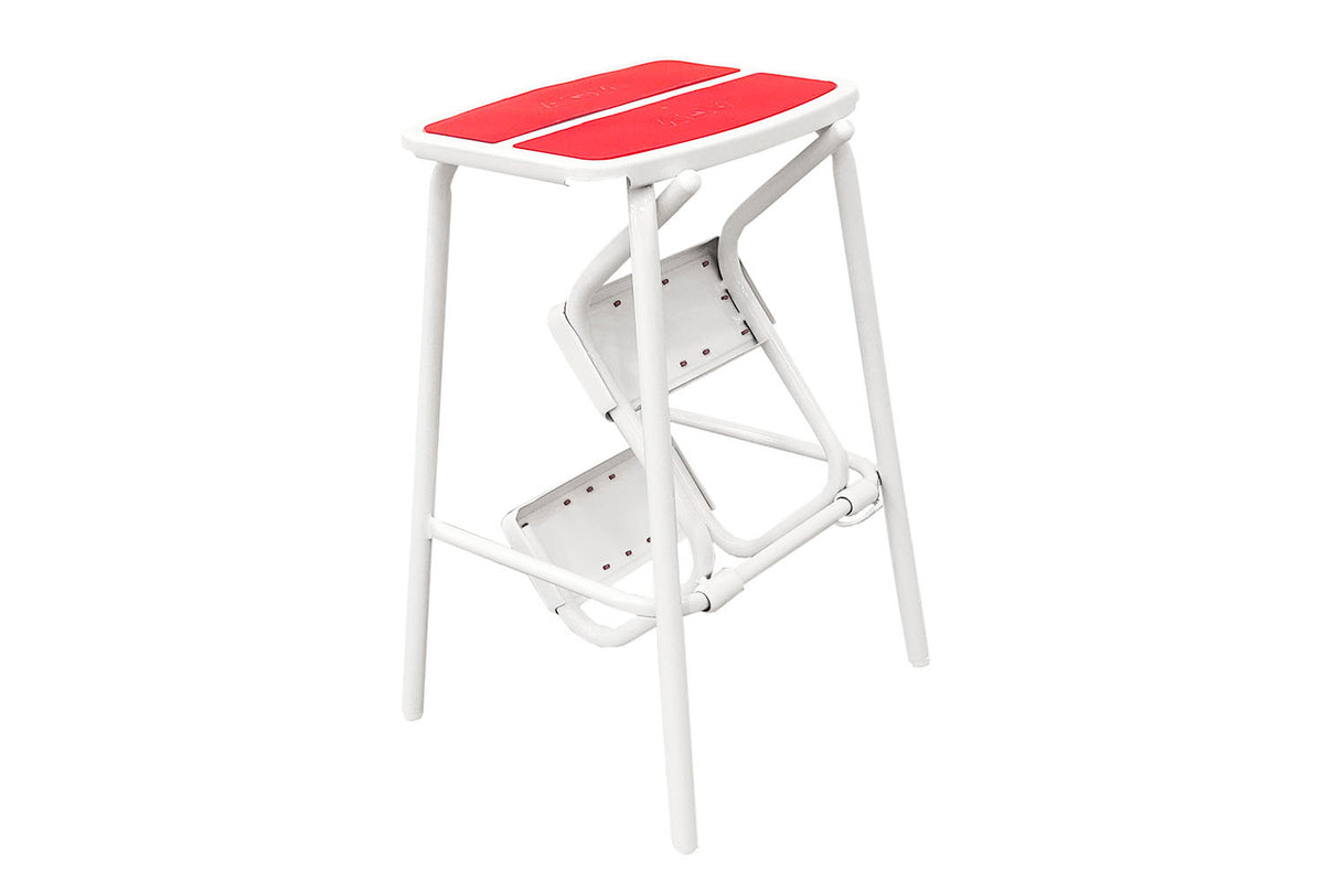 Piso escala Titán Blanco-Rojo diseño práctico