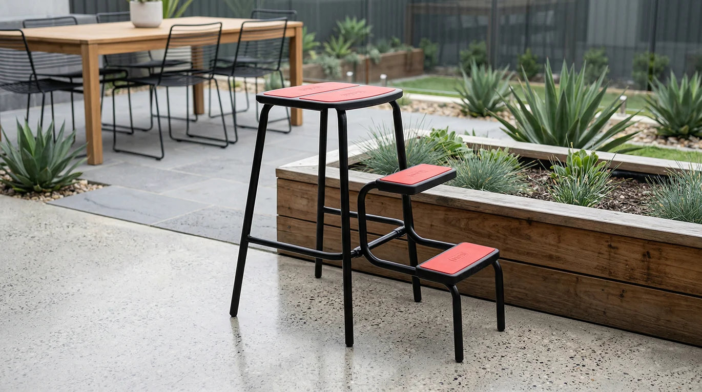 Piso escala Titán Negro / Rojo